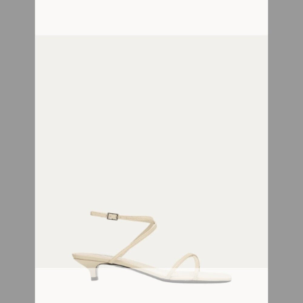 Toteme NIB Crossover Leather Kitten-Heel Sandals (ORIG$600) (SIZE 7B/37EU)WHITE